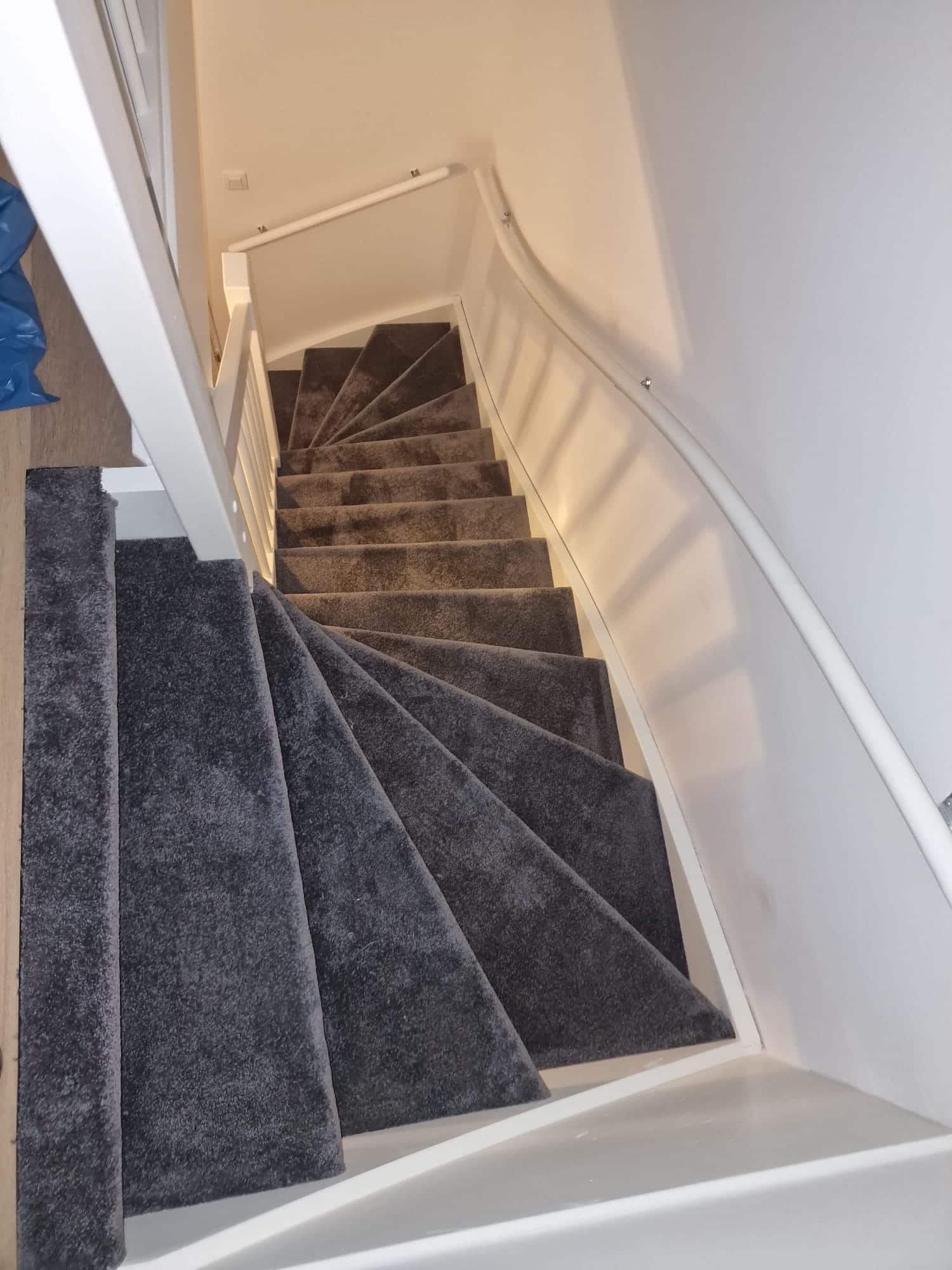 Interfloor tapijt op trap gemonteerd