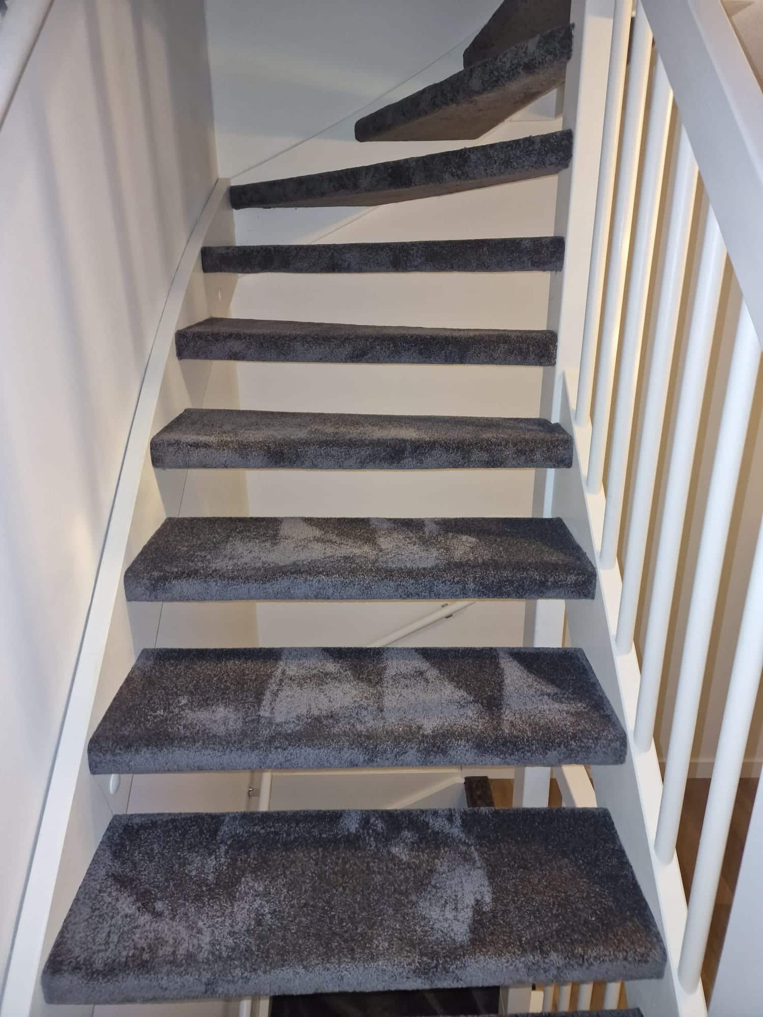 Interfloor tapijt op trap gemonteerd